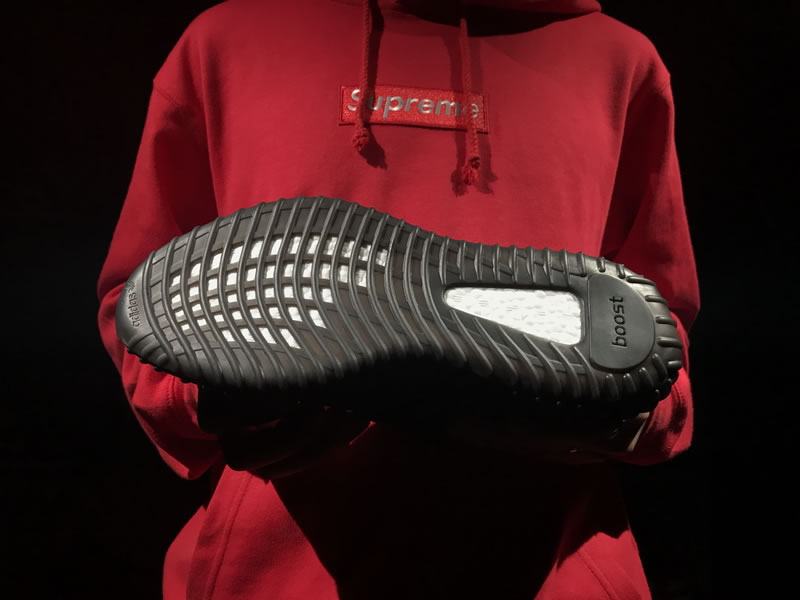 Adidas Originals Yeezy Boost 350 V2 'Core Black/Red' Bred CP9652