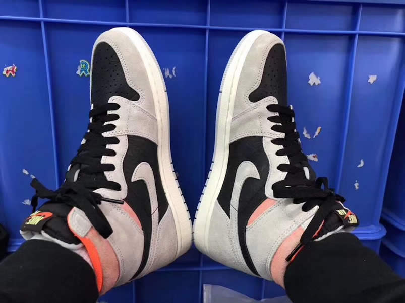 Air Jordan 1 Retro High OG 'Neutral Grey' Shoes On Feet 555088-018 Air Jordan 1 Retro High OG 'Neutral Grey' Shoes On Feet 555088-018