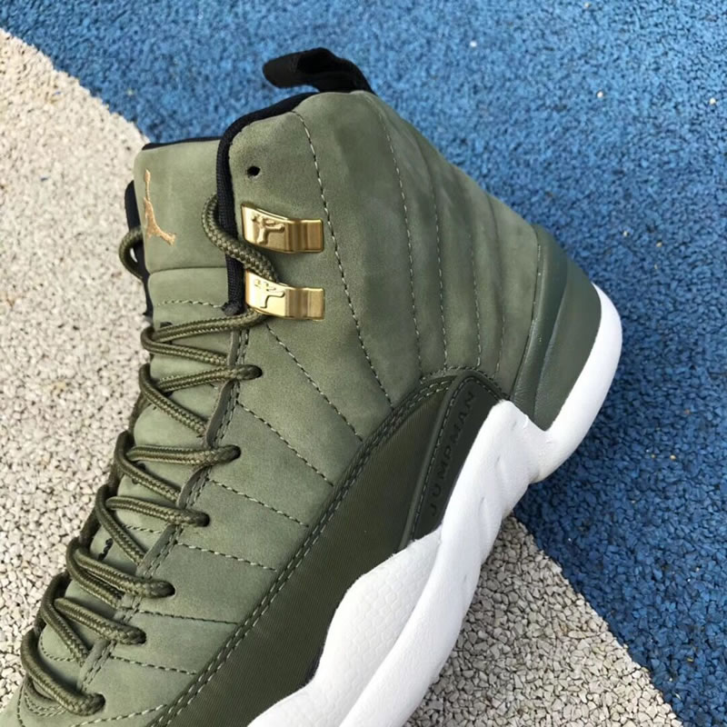 Air Jordan 12 Chris Paul Class of 2003 In Hand Outside Detail Jordan CP3 Shoes Air Jordan 12 Chris Paul Class of 2003 In Hand Outside Detail Jordan CP3 Shoes