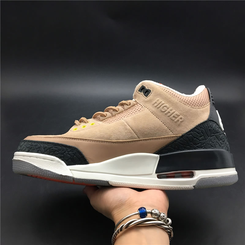 Justin Timberlakes Air Jordan 3 JTH NRG Bio Beige Suede AV6683 200 In Hand Right-Side site Justin Timberlakes Air Jordan 3 JTH NRG Bio Beige Suede AV6683 200 In Hand Right-Side site