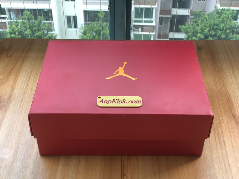 Levi's x Air Jordan 4 Retro 'White Denim' Original Box Levi's x Air Jordan 4 Retro 'White Denim' Original Box