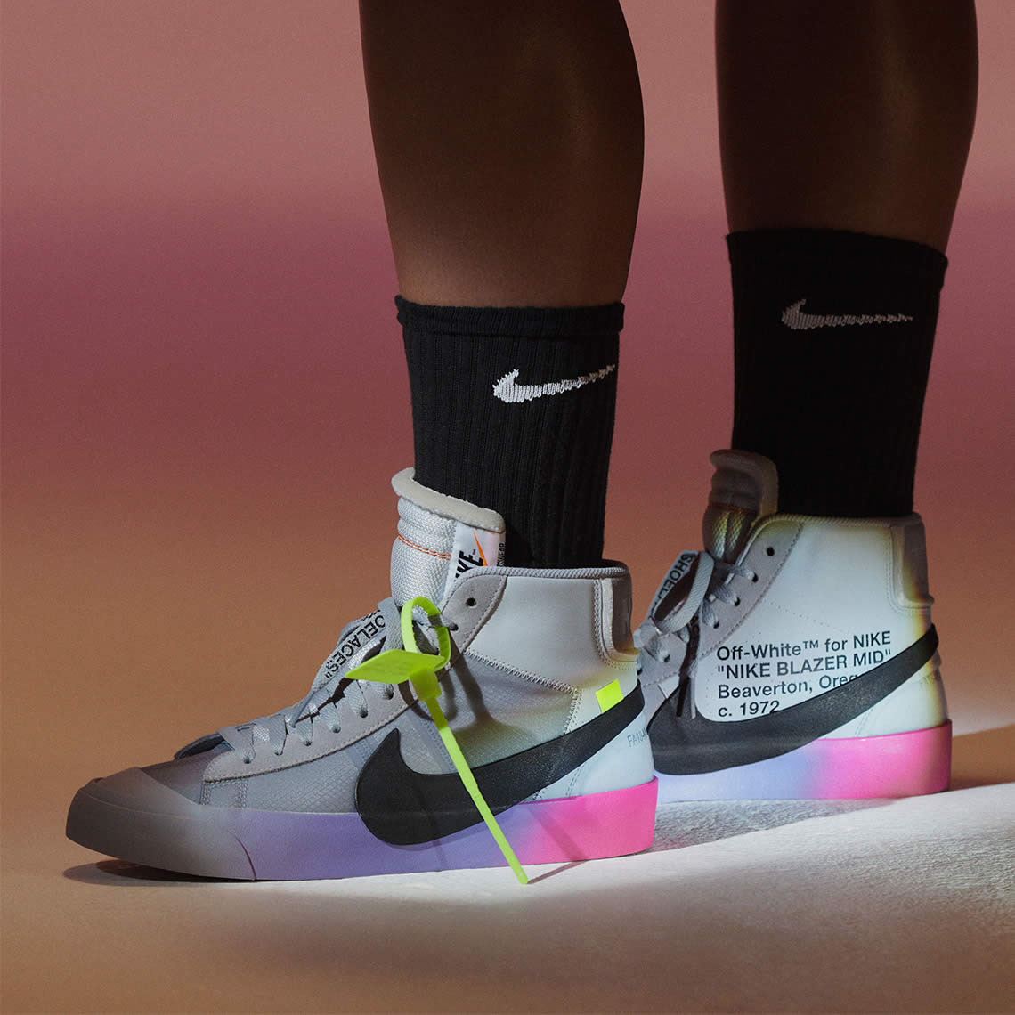 Serena Williams x OFF-WHITE x Nike Blazer Studio Mid 'Queen' On Feet AA3832-102 Serena Williams x OFF-WHITE x Nike Blazer Studio Mid 'Queen' On Feet AA3832-102