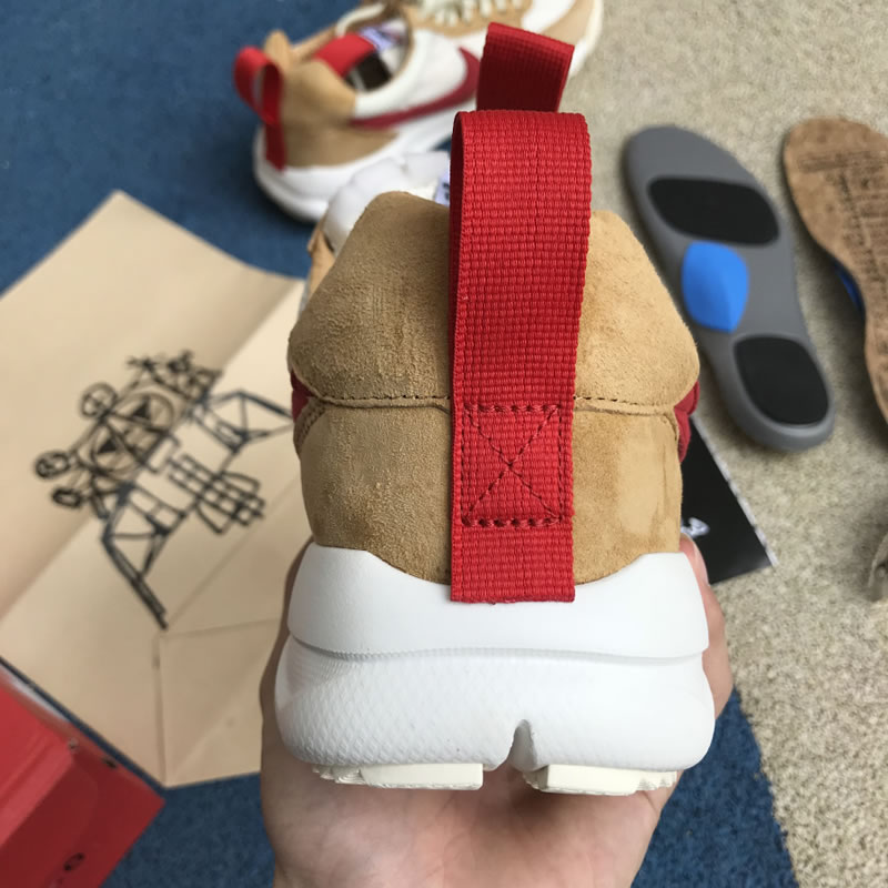NikeCraft Mars Yard TS NASA 2 Tom Sachs Shoes AA2261-100 In-Hand Heel NikeCraft Mars Yard TS NASA 2 Tom Sachs Shoes AA2261-100 In-Hand Heel